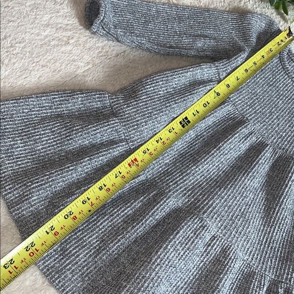 Cat & Jack Gray Sweater Dress 3T EUC - Picture 7 of 10